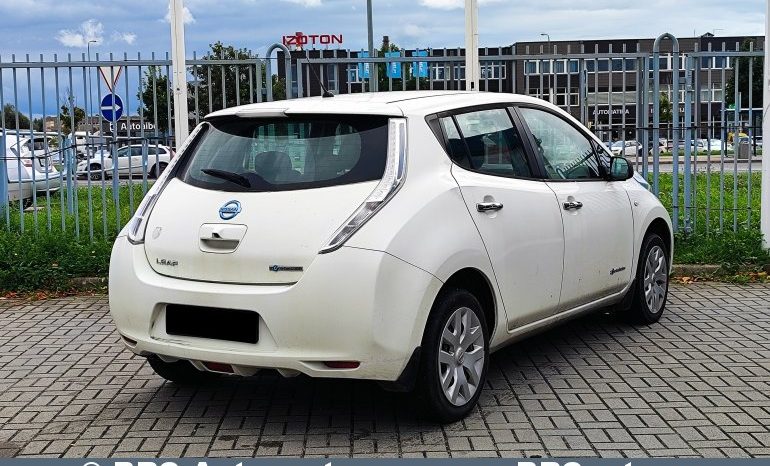 
								Nissan Leaf 24 kwh 2015 full									