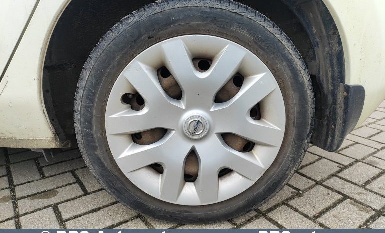 
								Nissan Leaf 24 kwh 2015 full									