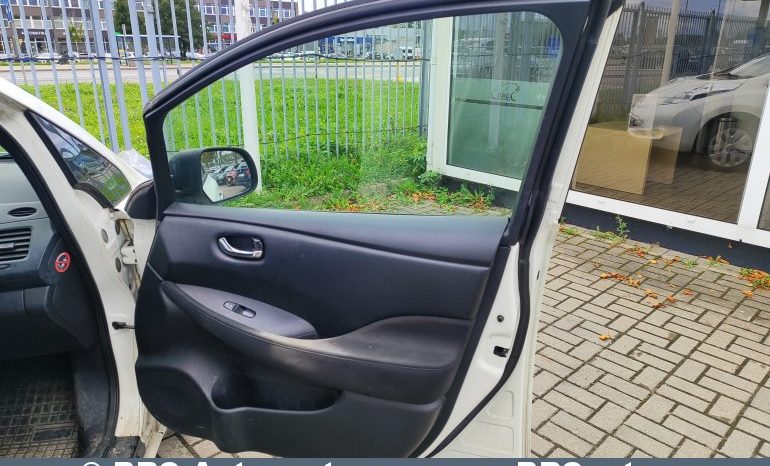 
								Nissan Leaf 24 kwh 2015 full									
