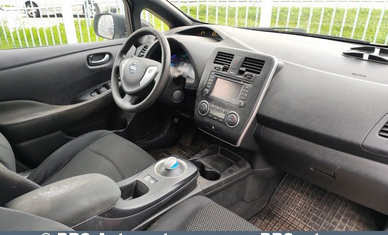 
								Nissan Leaf 24 kwh 2015 full									