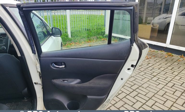 
								Nissan Leaf 24 kwh 2015 full									