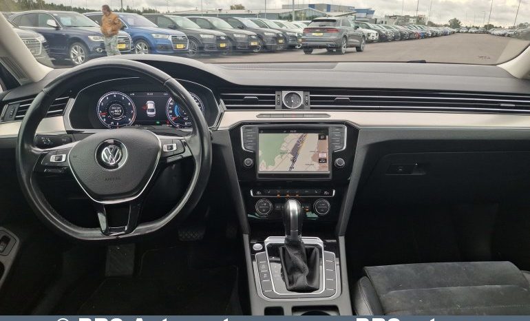 
								Volkswagen Passat 1.8 TSI BMT Automatas 2016 full									