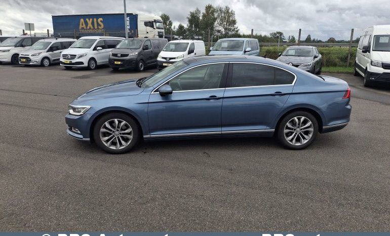
								Volkswagen Passat 1.8 TSI BMT Automatas 2016 full									