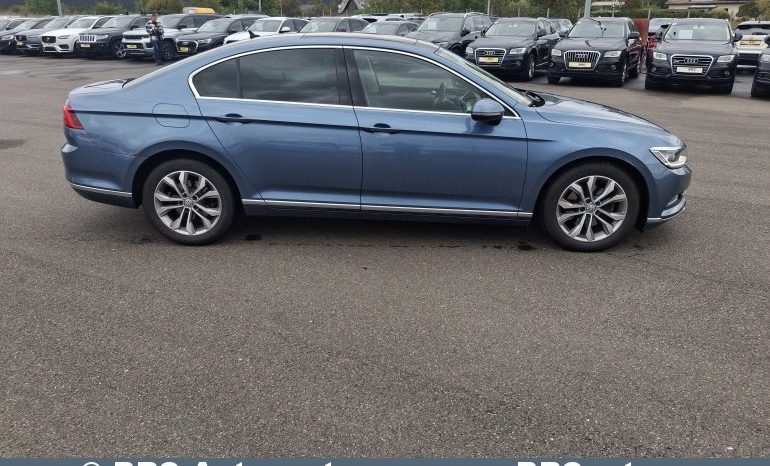 
								Volkswagen Passat 1.8 TSI BMT Automatas 2016 full									
