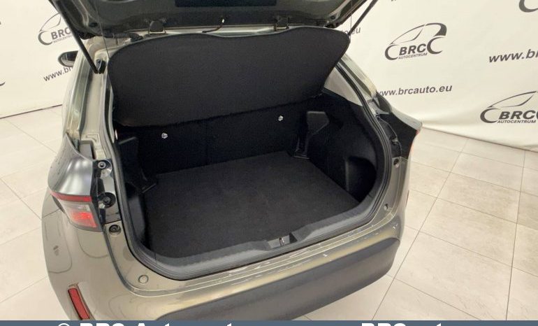 
								Toyota Yaris Cross 1.5 HEV Automatas 2025 full									