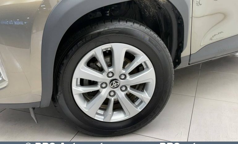 
								Toyota Yaris Cross 1.5 HEV Automatas 2025 full									