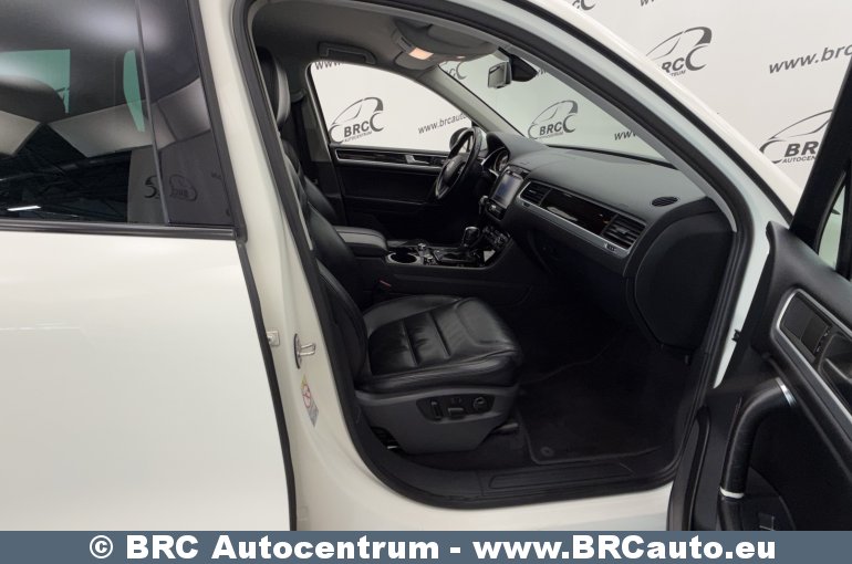 Volkswagen Touareg 3.0 V6 TDI BlueMotion Automatas 2011