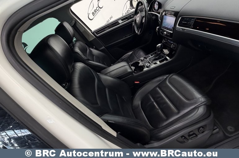Volkswagen Touareg 3.0 V6 TDI BlueMotion Automatas 2011