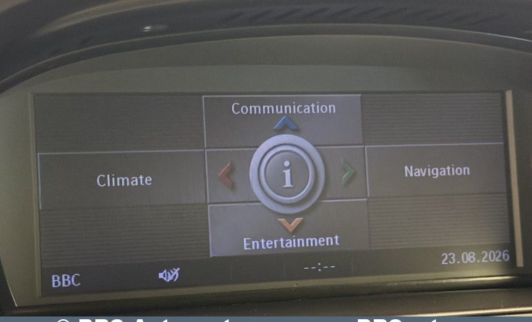 
								BMW 530 d Touring Automatas 2004 full									