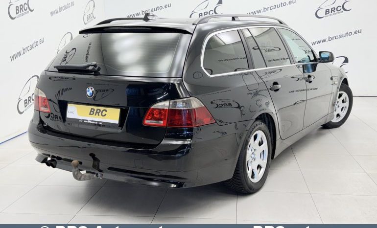 
								BMW 530 d Touring Automatas 2004 full									