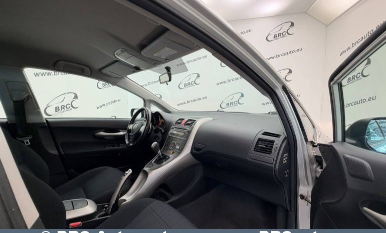 
								Toyota Auris 1.6 VVT-i Premium MM Automatas 2008 full									