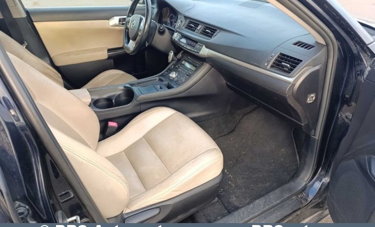 
								Lexus CT 200H 1.8 Hybrid Automatas 2012 full									