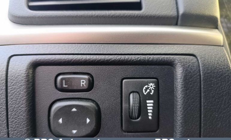 
								Lexus CT 200H 1.8 Hybrid Automatas 2012 full									