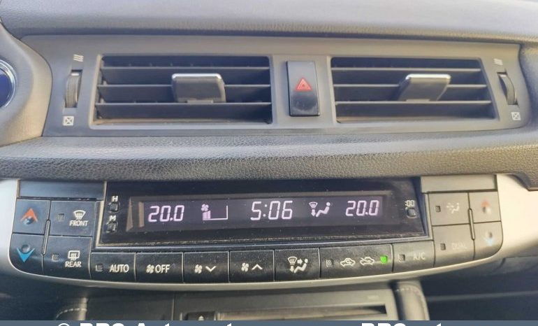 
								Lexus CT 200H 1.8 Hybrid Automatas 2012 full									