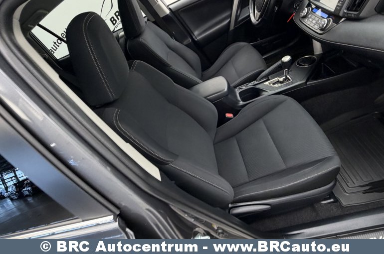 Toyota RAV 4 2.0 Valvematic Automatas 2013