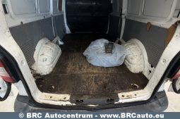 
										Volkswagen Transporter 2.0TDI 2011 full									
