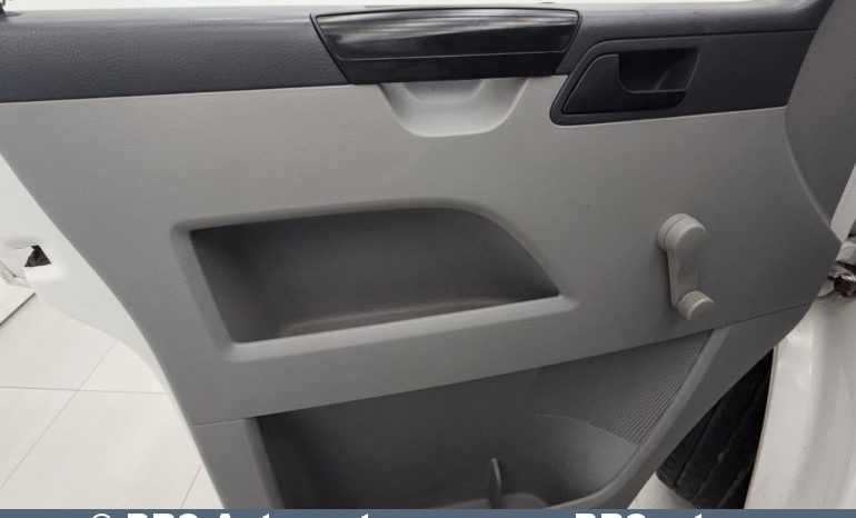 
								Volkswagen Transporter 2.0TDI 2011 full									