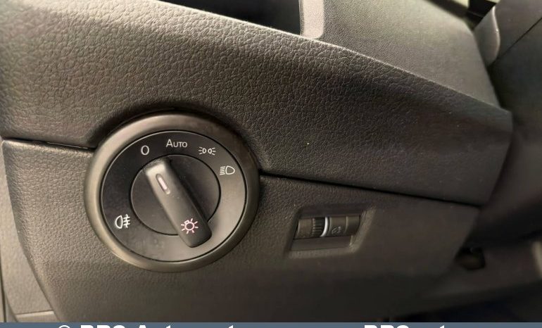 
								Volkswagen Multivan T6 2.0 TDI FWD Automatas 2019 full									
