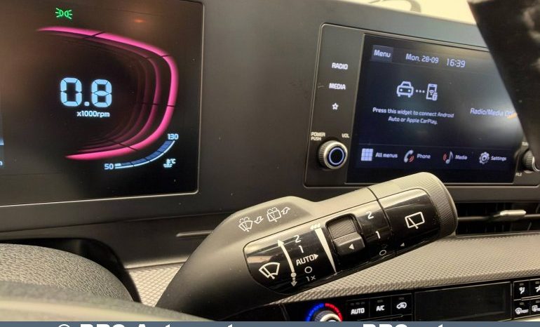 
								Kia Sportage 1.6 T-GDI MHEV Automatas 2023 full									
