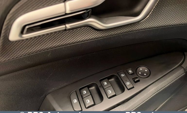 
								Kia Sportage 1.6 T-GDI MHEV Automatas 2023 full									