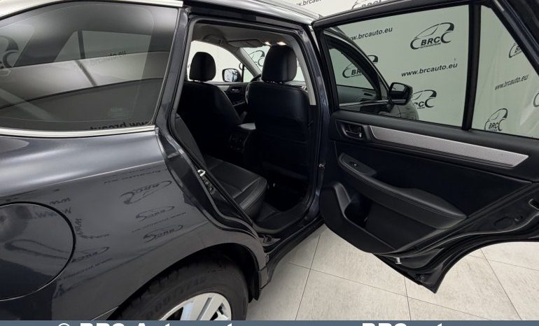
								Subaru Outback 2.5i AWD Lineartronic Automatas 2016 full									