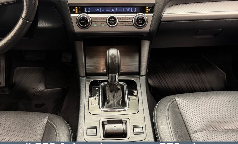 
								Subaru Outback 2.5i AWD Lineartronic Automatas 2016 full									