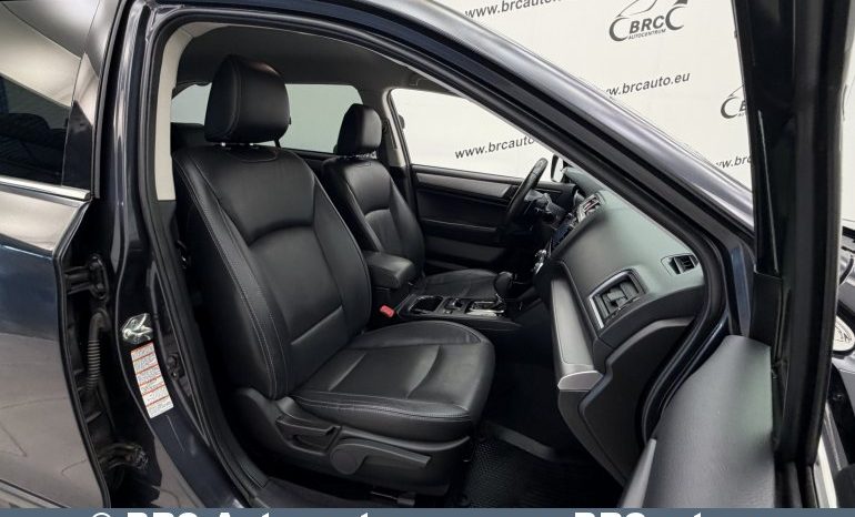 
								Subaru Outback 2.5i AWD Lineartronic Automatas 2016 full									