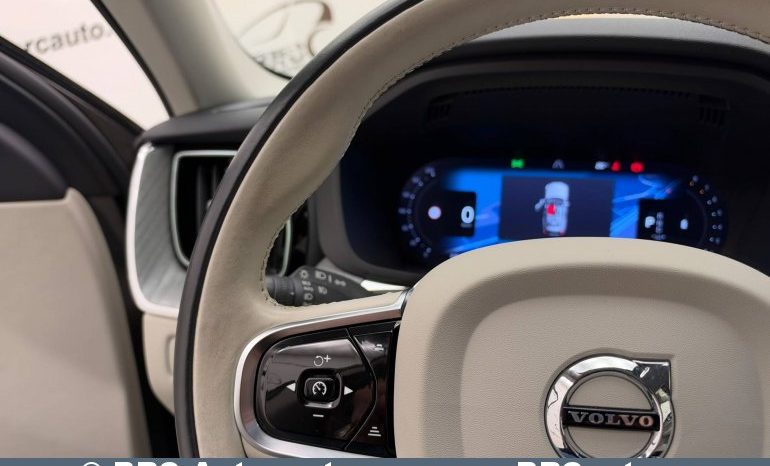 
								Volvo XC 60 B5 Mild Hybrid AWD Automatas 2023 full									