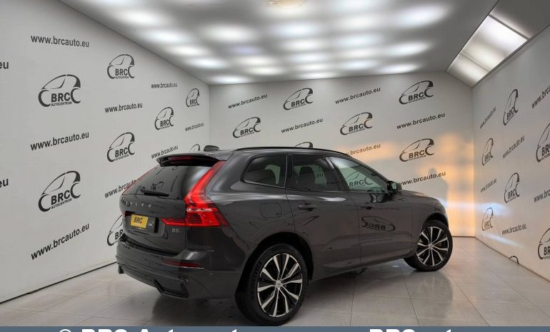 
								Volvo XC 60 B5 Mild Hybrid AWD Automatas 2023 full									