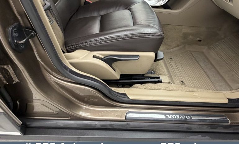 
								Volvo XC 70 D3 AWD Automatas 2012 full									