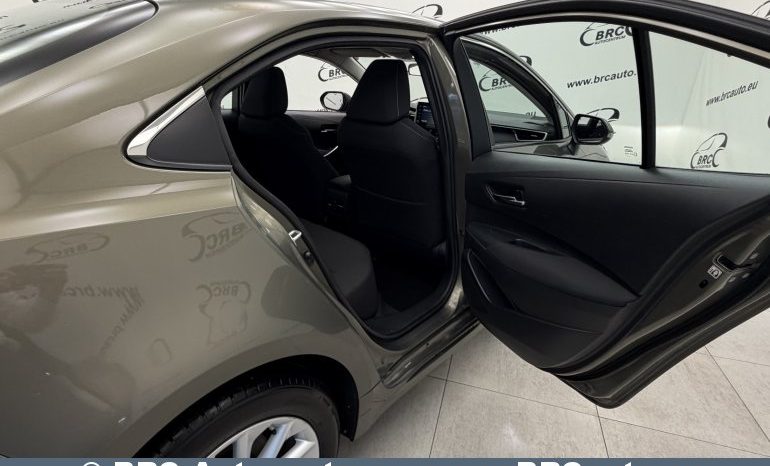 
								Toyota Corolla 1.6 Valvematic Active Multidrive S Automatas 2019 full									