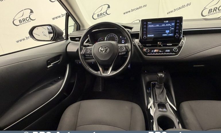 
								Toyota Corolla 1.6 Valvematic Active Multidrive S Automatas 2019 full									