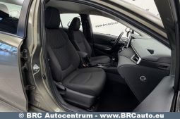
										Toyota Corolla 1.6 Valvematic Active Multidrive S Automatas 2019 full									