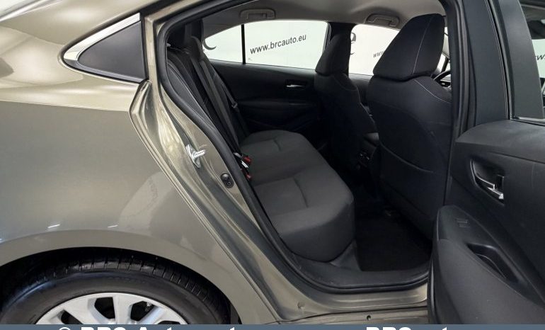 
								Toyota Corolla 1.6 Valvematic Active Multidrive S Automatas 2019 full									