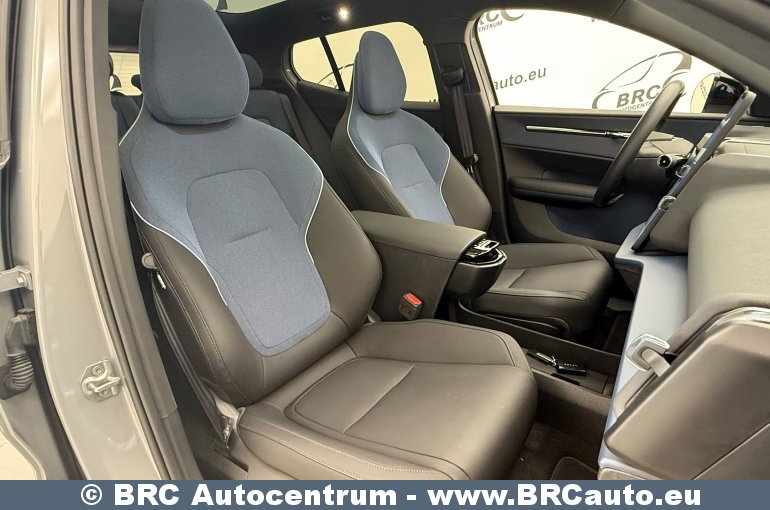 Volvo EX 30 Twin Motor Performance AWD Ultra Automatas 2025