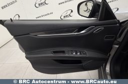 
										Maserati Ghibli 3.0 V6 Twin-Turbo Automatas 2019 full									