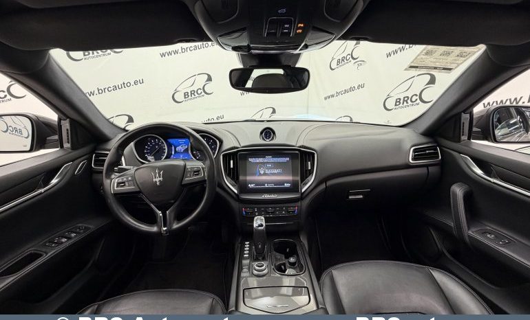 
								Maserati Ghibli 3.0 V6 Twin-Turbo Automatas 2019 full									
