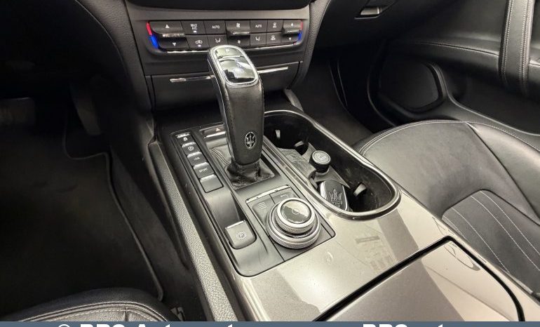 
								Maserati Ghibli 3.0 V6 Twin-Turbo Automatas 2019 full									