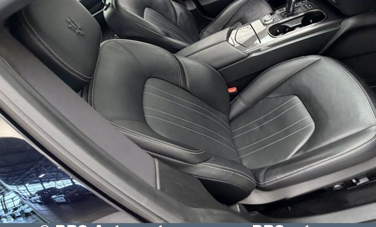 
								Maserati Ghibli 3.0 V6 Twin-Turbo Automatas 2019 full									