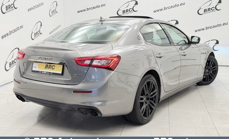 
								Maserati Ghibli 3.0 V6 Twin-Turbo Automatas 2019 full									