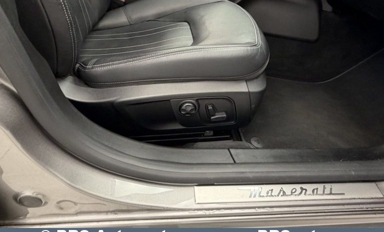 
								Maserati Ghibli 3.0 V6 Twin-Turbo Automatas 2019 full									
