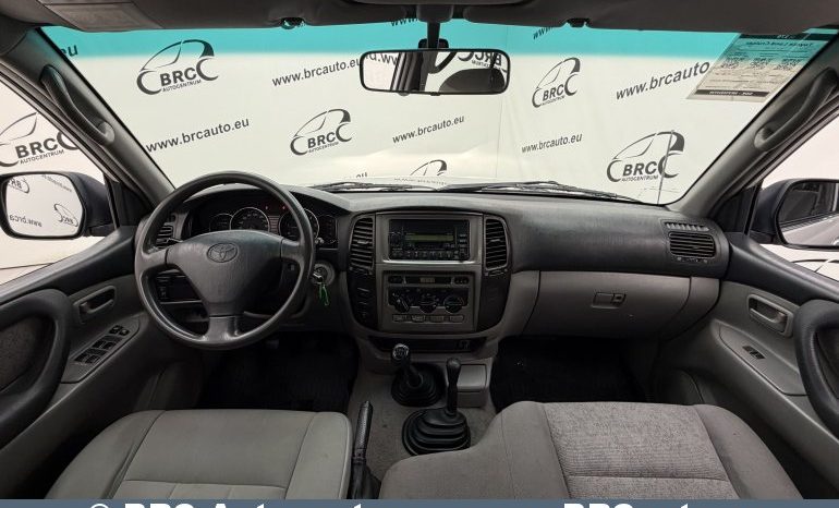 
								Toyota Land Cruiser 4.2 TD GX 2004 full									