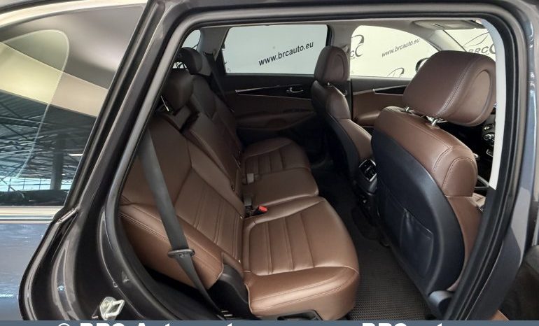 
								Kia Sorento 2.0 CRDi FWD Automatas 2016 full									
