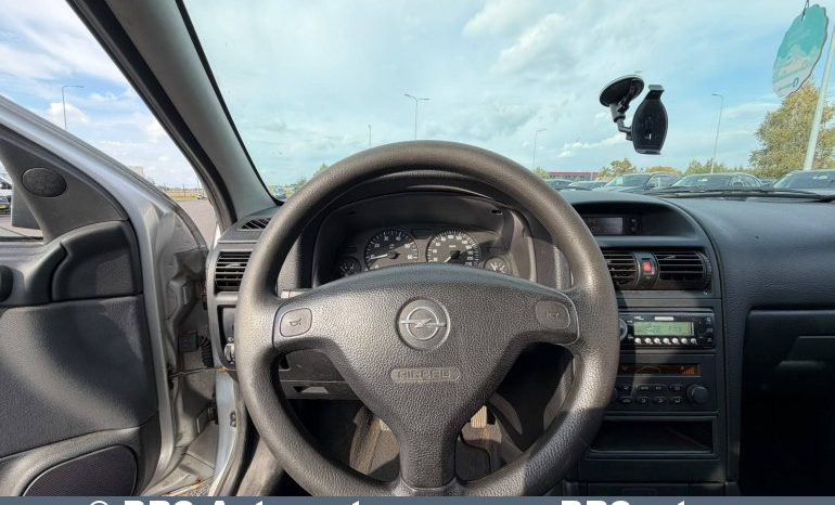 
								Opel Astra 1.6 i 2008 full									