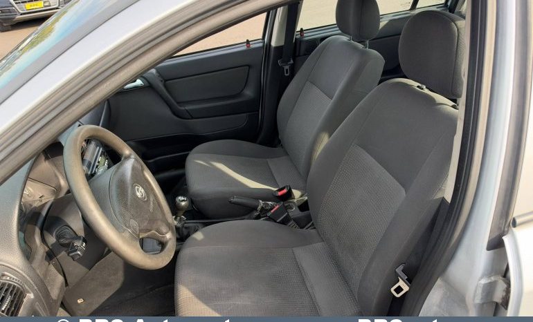 
								Opel Astra 1.6 i 2008 full									