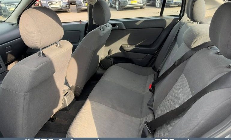 
								Opel Astra 1.6 i 2008 full									