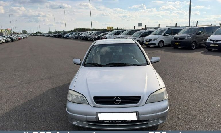 
								Opel Astra 1.6 i 2008 full									