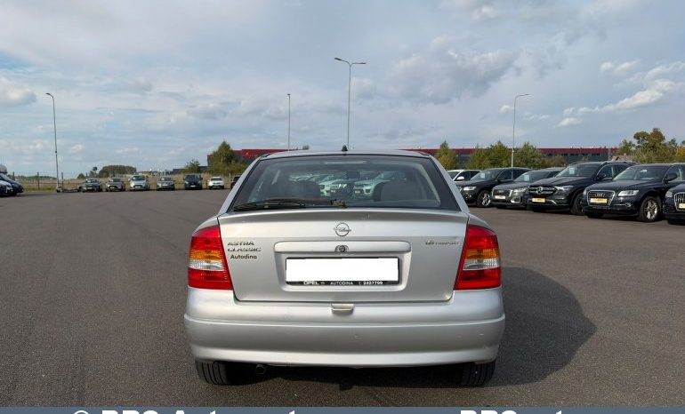 
								Opel Astra 1.6 i 2008 full									