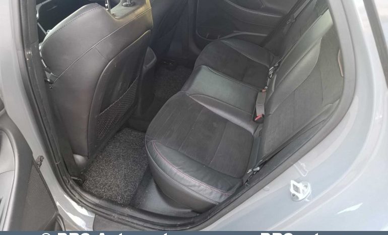 
								Hyundai i30 N Performance Fastback 2.0 T-GDi 2019 full									