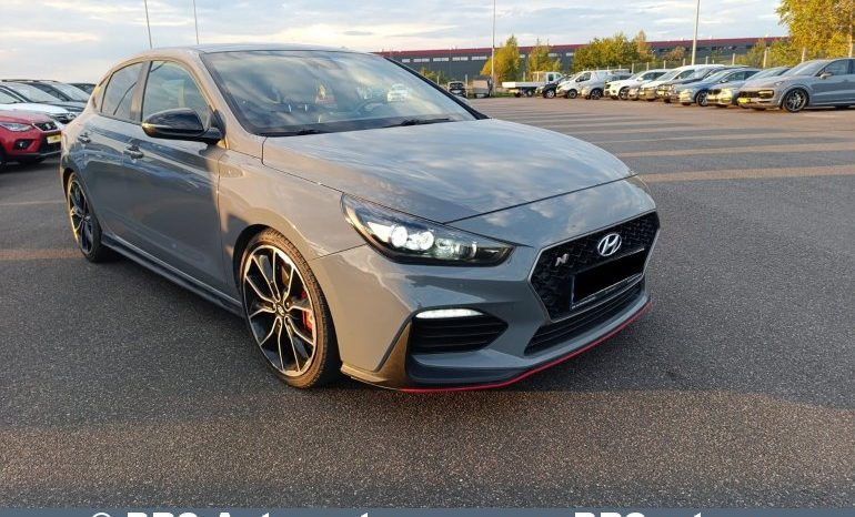 
								Hyundai i30 N Performance Fastback 2.0 T-GDi 2019 full									